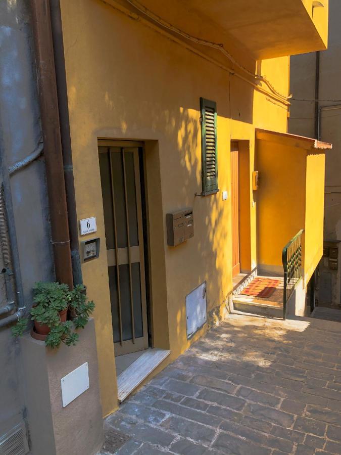 Апартаменти Casa Vicolo Peccioli Екстер'єр фото